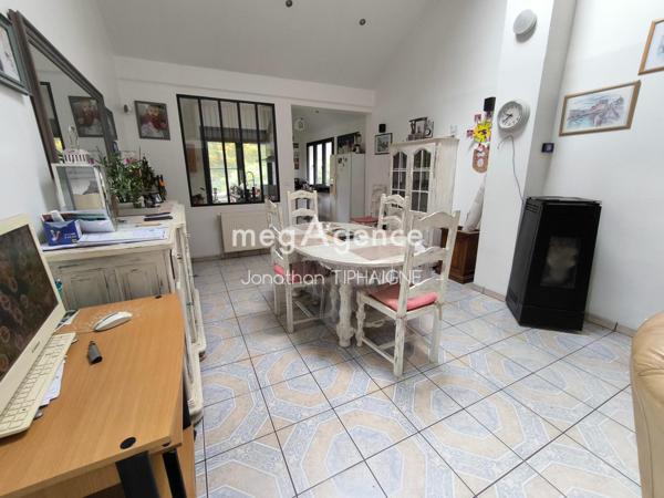 Maison à GONFREVILLE-L'ORCHER, 76700 - 6 pièces 137m²