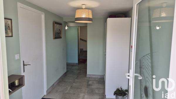 Maison traditionnelle 6 pièces de 160 m² à Villers-le-Lac (25130)