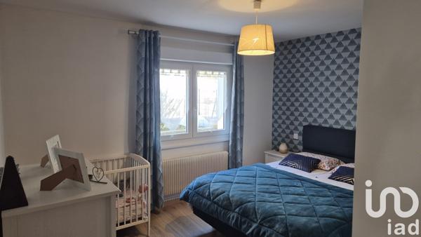 Maison traditionnelle 6 pièces de 160 m² à Villers-le-Lac (25130)