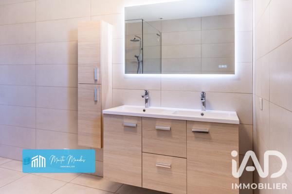 Maison à vendre 8 pièces 177,2 m² Veauche