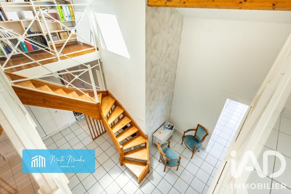 Maison à vendre 8 pièces 177,2 m² Veauche