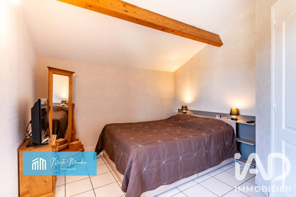 Maison à vendre 8 pièces 177,2 m² Veauche