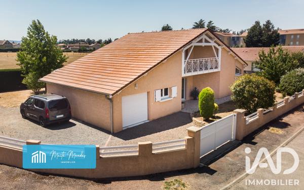 Maison à vendre 8 pièces 177,2 m² Veauche