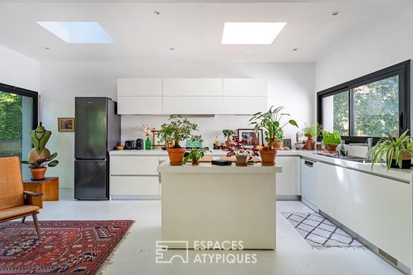 Maison avec extension contemporaine et esprit loft au coeur du Domaine de la Marche