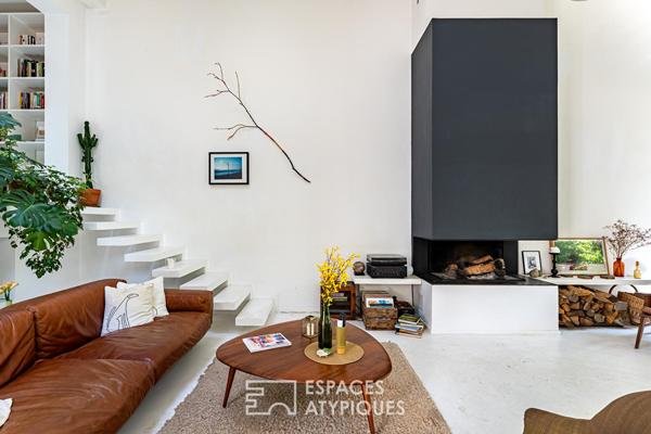 Maison avec extension contemporaine et esprit loft au coeur du Domaine de la Marche