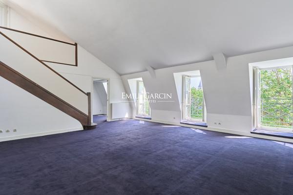 A vendre  - appartement atelier en duplex - 181 m² - Paris -75006 - Quai Malaquais