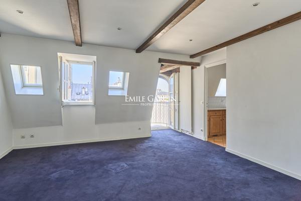 A vendre  - appartement atelier en duplex - 181 m² - Paris -75006 - Quai Malaquais