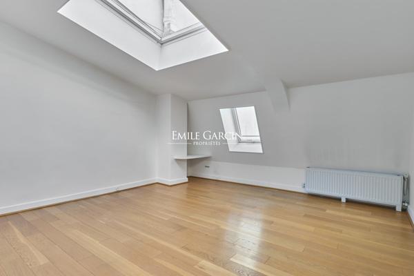 A vendre  - appartement atelier en duplex - 181 m² - Paris -75006 - Quai Malaquais