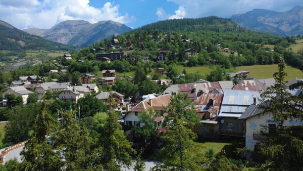 Chalet Familial à vendre 8 pièces ALLOS - Vue montagne