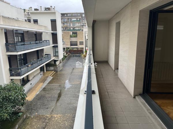 Location Appartement 2 pièces 57 m² - Paris 75015