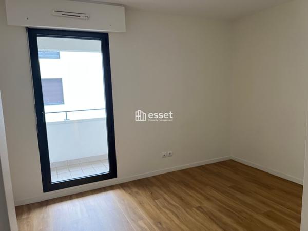 Location Appartement 2 pièces 57 m² - Paris 75015