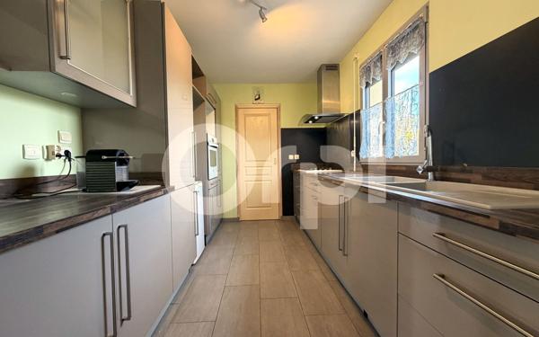 Maison à vendre    5 pièces • 125 m2 Soissons