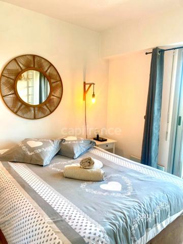 Appartement à vendre 2 pièces HYERES (83) - Port d'Hyères - Balcon - Vue dégagée