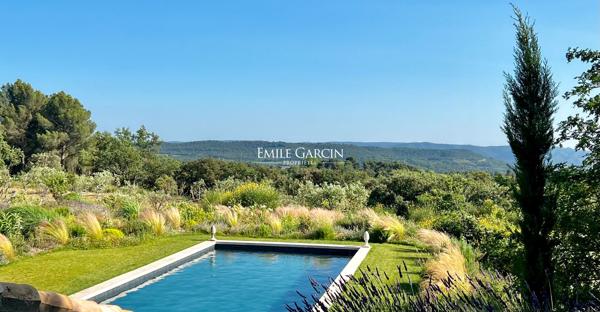 A vendre - Propriété d'exception - Sud Luberon - Vue panoramique