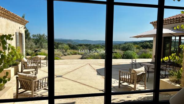 A vendre - Propriété d'exception - Sud Luberon - Vue panoramique
