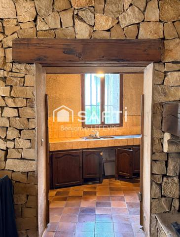 Maison / Appartement en triplex avec terrasse tropézienne