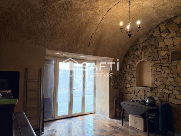 Maison / Appartement en triplex avec terrasse tropézienne