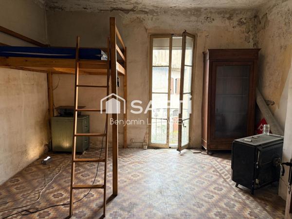 Maison / Appartement en triplex avec terrasse tropézienne