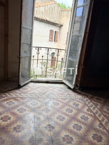 Maison / Appartement en triplex avec terrasse tropézienne