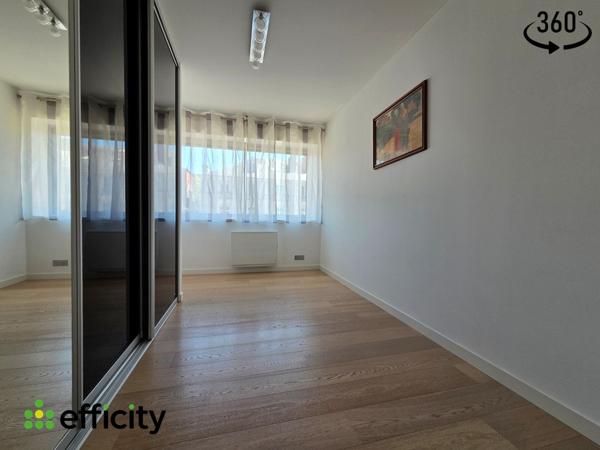 Appartement
         3 pièces
        - 80 m² Exclusivité 369 500 € *