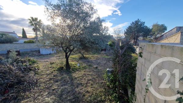 Terrain à vendre  297 m2 VERGEZE - 30