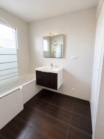 Appartement 88 m2 3 chambres AURAY avec jardin / 2 places de stationnement