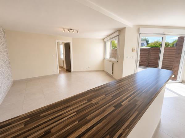 Appartement 88 m2 3 chambres AURAY avec jardin / 2 places de stationnement