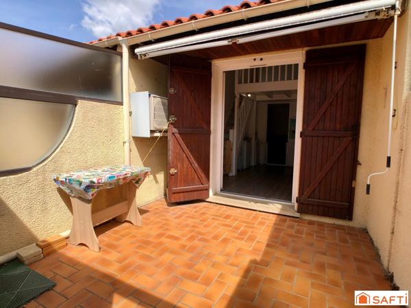 Maison de type T2 cabine rénovée et climatisée avec terrasse et parking