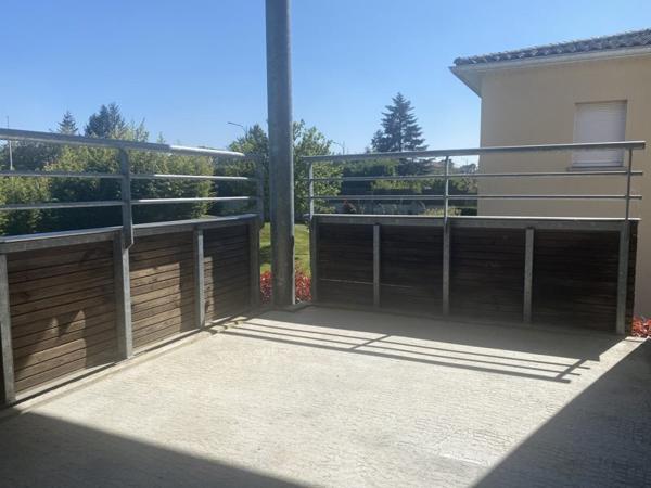 Appartement à louer |  Les Billaux |  3 pièces | 63 m²