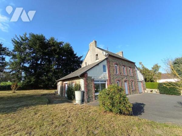 Environnement calme - Maison individuelle en pierres comprenant : 
Au rez-de-chaussée : entrée...