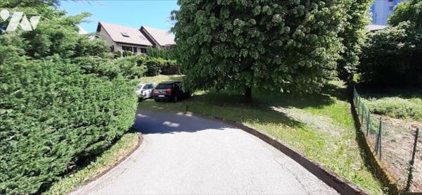 Besançon,Chaprais, T1bis avec garage en deuxième étage.
