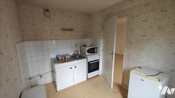 Besançon,Chaprais, T1bis avec garage en deuxième étage.