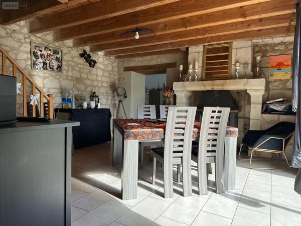 Fermette à vendre à Chinon dans l'Indre-et-Loire (37500), ref : 37049-63   
CHINON