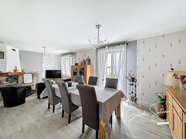 Maison 170m2 5 chambres + bureau terrain de 2600m2