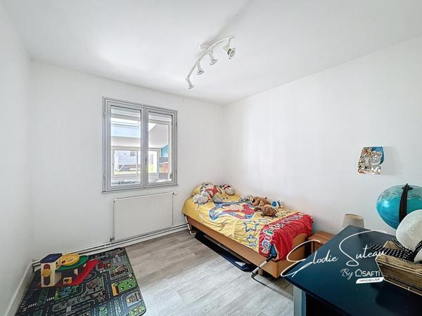 Maison 170m2 5 chambres + bureau terrain de 2600m2