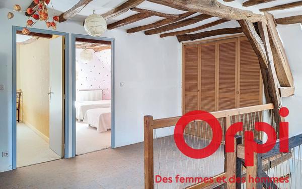 Maison à vendre    5 pièces •  Bellou-le-Trichard