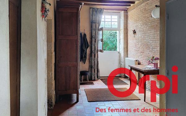 Maison à vendre    5 pièces •  Bellou-le-Trichard