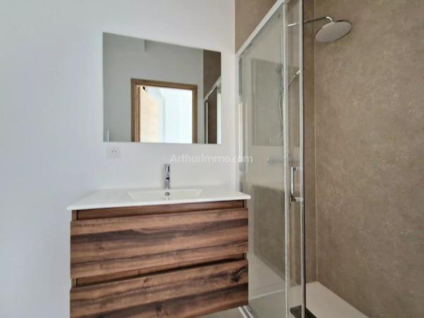 Vente                                                      Appartement
                        
                     2 pièces                      38 m2                     à Callas