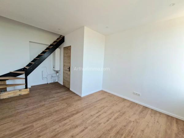 Vente                                                      Appartement
                        
                     2 pièces                      38 m2                     à Callas