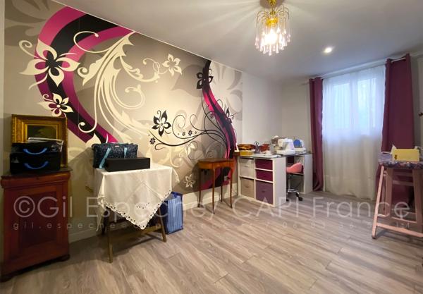 À VENDRE – MAISON 245 m² DIVISÉE EN DEUX LOGEMENTS – PISCINE, JARDIN ET GARAGE - VILLENEUVE LOUBET (06)