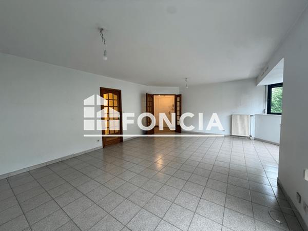 Location Appartement 3 pièces 84.4 m² - RUES THIERS SEVIGNE BD GAMBETT Charleville Mezieres 08000