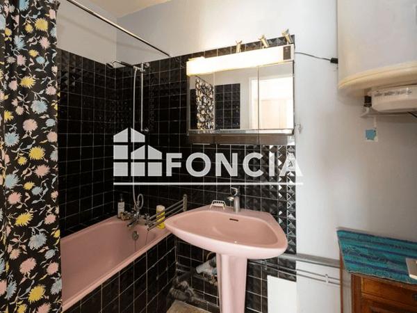 À vendre Appartement 3 pièces 5.7 m² - Saint-vallier 26240