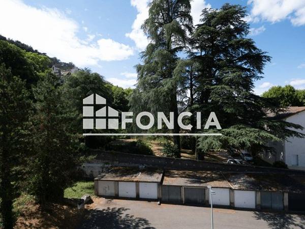 À vendre Appartement 3 pièces 5.7 m² - Saint-vallier 26240