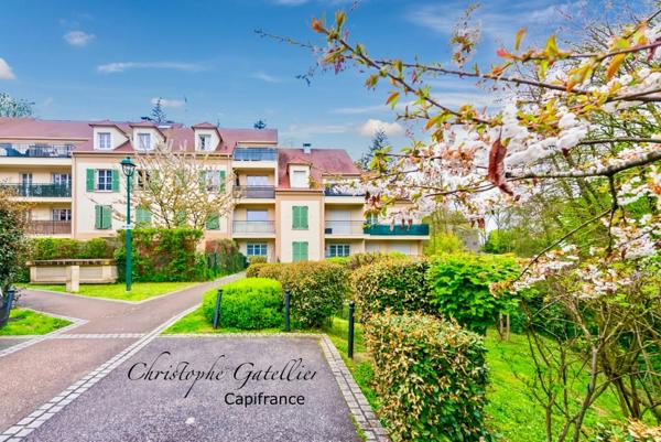 ✨ COUP DE CŒUR ASSURÉ – DERNIER ÉTAGE EN LISIÈRE DE FORÊT – AUCUN TRAVAUX ✨