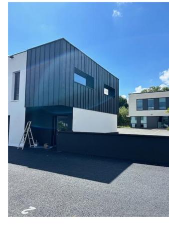 Bureaux 155m² – Beaucouze