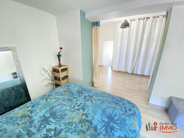 Maison de village 115m² - Mozas - DPE D - Cour & Stationnements