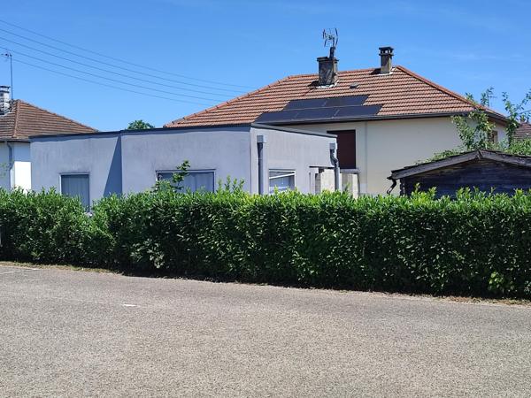 maison avec extension attenante