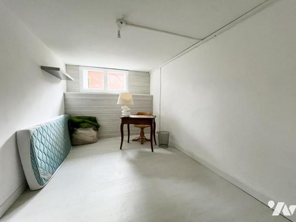 Maison d’habitation 3 chambres + bureau