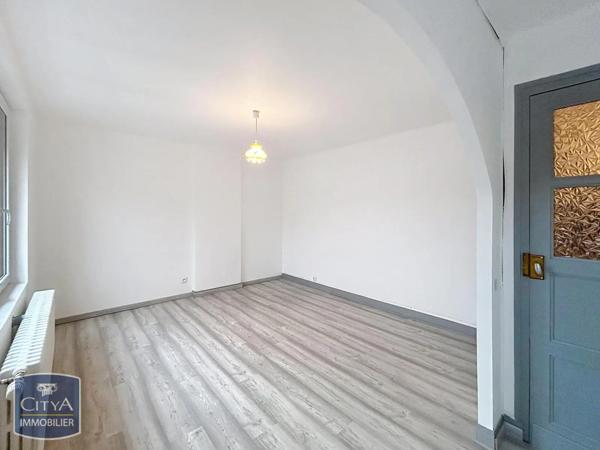 Appartement à louer 4 pièces 116.36m²