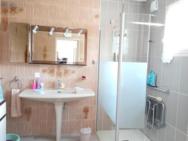 Achat - Maison Saint-Hilaire-du-Harcouët 50600 4 pièces 163 m 2 513 m 2